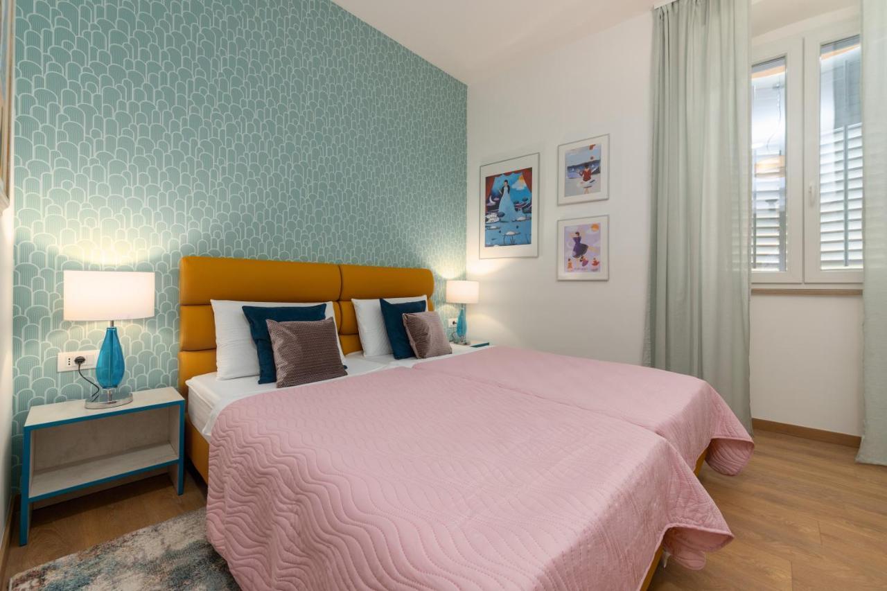 Polesana Rooms Pula Bagian luar foto